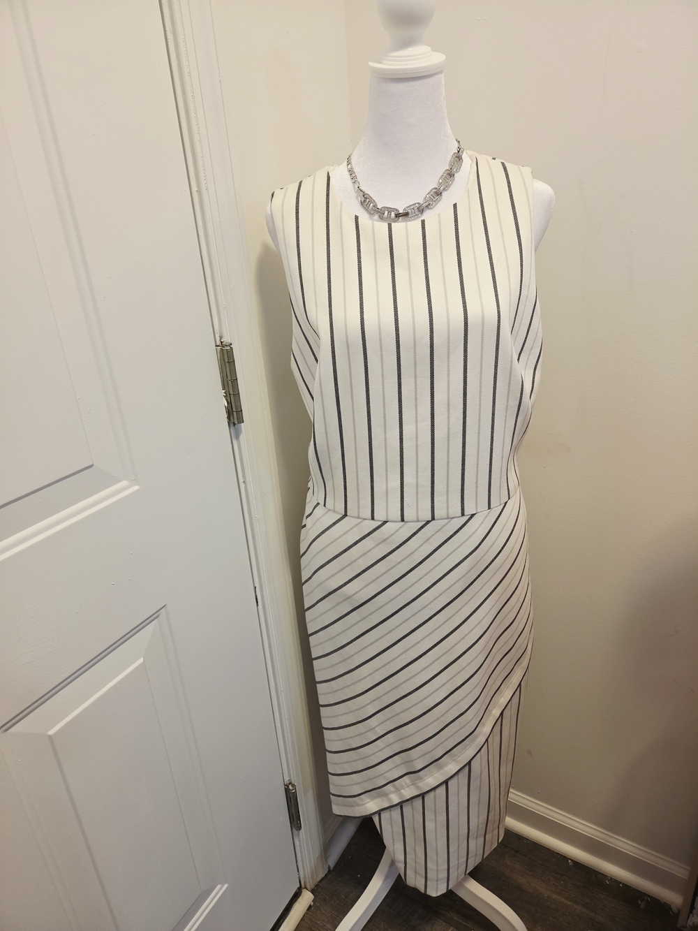 White House Black Market Ivory Black Fabulous Stripe Dress